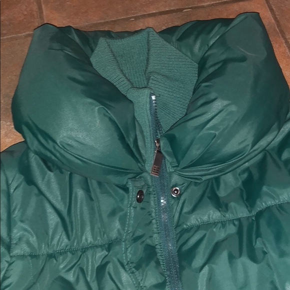 WINTER COAT - Picture 3 of 7